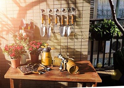 Conas meirge a bhaint gan do uirlisí gairdín a scríobadh: treoir chuimsitheach