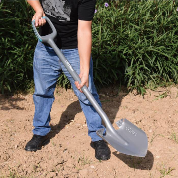 Long Shovel For Digging